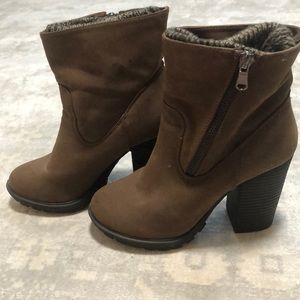 Just Fab Lined Heel Booties
